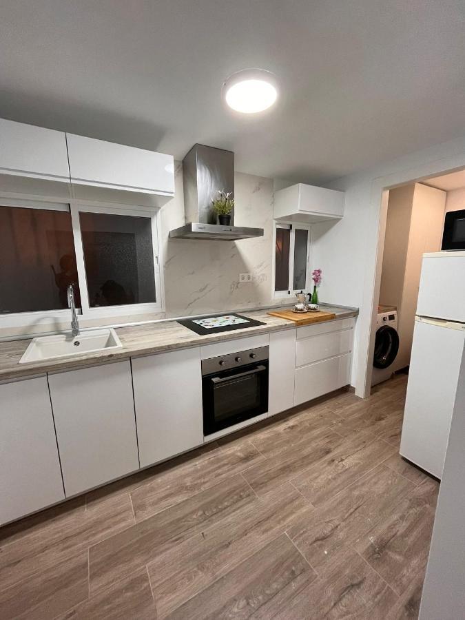 Acogedor Apartamento Cerca De La Playa Marbella Esterno foto